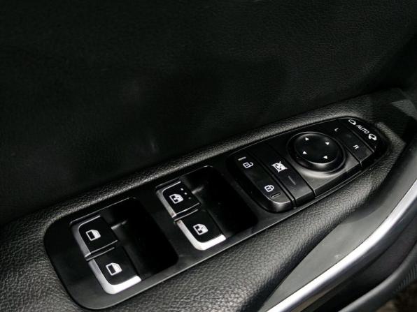 Kia Stinger I с пробегом 2019 года, цена 2 345 000 рублей, 102000 км, лифтбек, Автокод Объявления