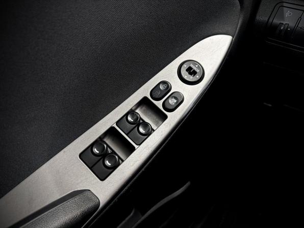 Hyundai Solaris I с пробегом 2014 года, цена 930 000 рублей, 149849 км, хэтчбек, Автокод Объявления