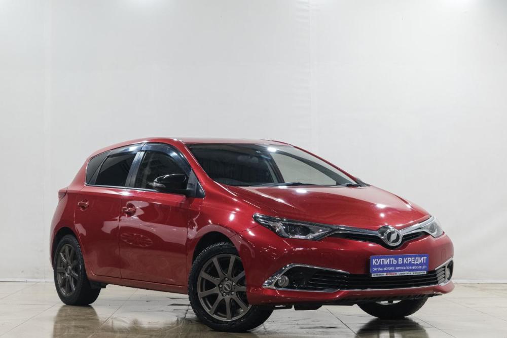 Toyota Auris II Новокузнецк  - изображение 1