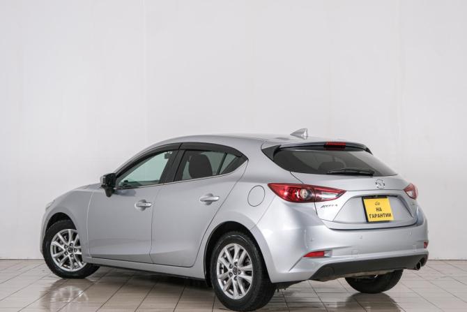 Mazda Axela III Рестайлинг с пробегом 2018 года, цена 1 549 000 рублей, 100857 км, хэтчбек, Автокод Объявления