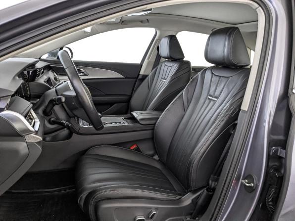 Hongqi H5 II с пробегом 2024 года, цена 2 400 000 рублей, 104369 км, седан, Автокод Объявления