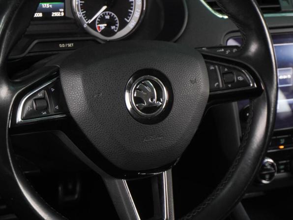 Skoda Octavia III (A7) с пробегом 2017 года, цена 1 864 000 рублей, 170008 км, лифтбек, Автокод Объявления