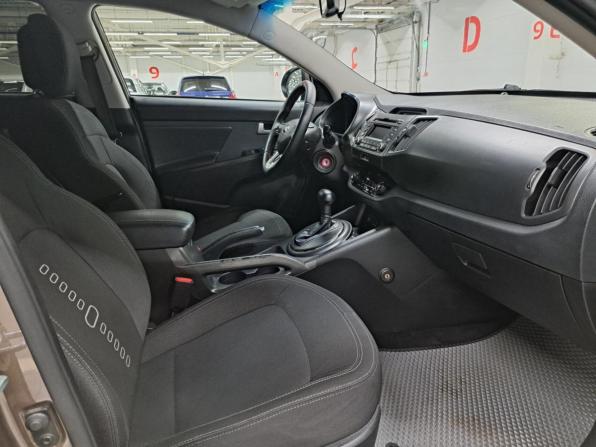 Kia Sportage III с пробегом 2013 года, цена 1 060 000 рублей, 247228 км, внедорожник, Автокод Объявления