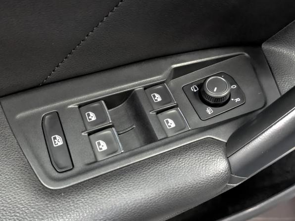 Volkswagen Tiguan II с пробегом 2019 года, цена 2 550 000 рублей, 149090 км, внедорожник, Автокод Объявления