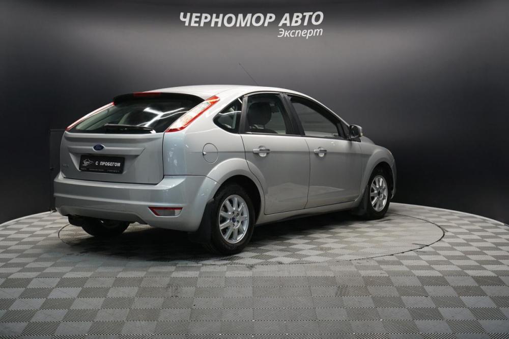 Ford Focus II Рестайлинг Крым  - изображение 5