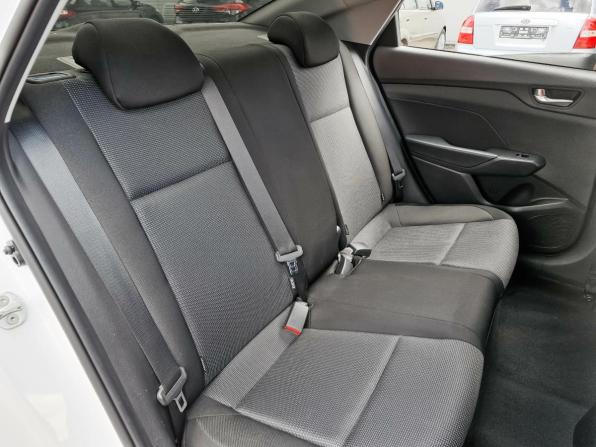 Hyundai Solaris II Рестайлинг с пробегом 2021 года, цена 1 899 000 рублей, 53813 км, седан, Автокод Объявления