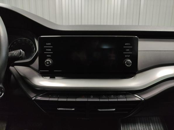 Skoda Octavia IV (A8) с пробегом 2021 года, цена 2 344 000 рублей, 29047 км, лифтбек, Автокод Объявления