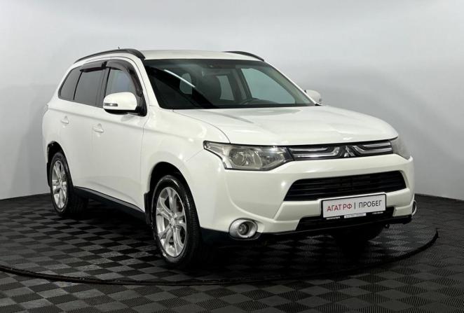 Mitsubishi Outlander III с пробегом 2012 года, цена 975 000 рублей, 253003 км, внедорожник, Автокод Объявления