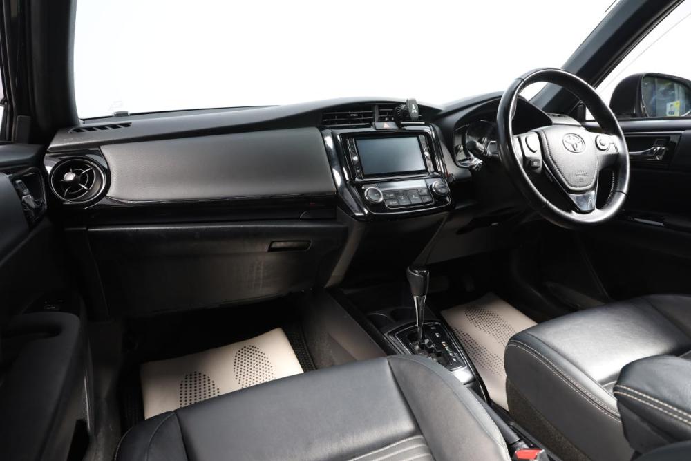 Toyota Corolla XI (E160 E170) Рестайлинг 2 Новосибирск  - изображение 9