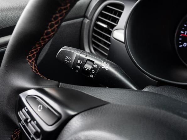 Kia Rio IV с пробегом 2019 года, цена 1 380 000 рублей, 163937 км, седан, Автокод Объявления
