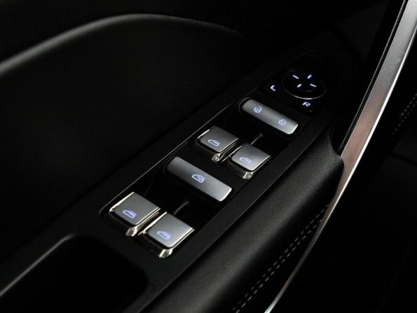 Geely Atlas Pro с пробегом 2022 года, цена 1 399 000 рублей, 37447 км, внедорожник, Автокод Объявления
