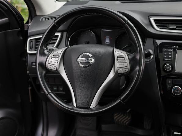 Nissan Qashqai II с пробегом 2014 года, цена 1 798 000 рублей, 98317 км, внедорожник, Автокод Объявления