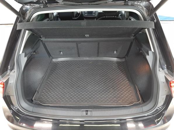Volkswagen Tiguan II с пробегом 2018 года, цена 2 140 000 рублей, 95446 км, внедорожник, Автокод Объявления