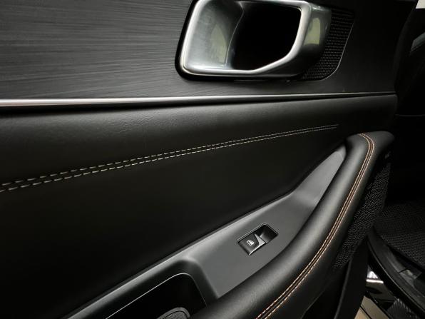 Changan UNI-K с пробегом 2023 года, цена 2 730 000 рублей, 42972 км, внедорожник, Автокод Объявления