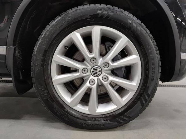 Volkswagen Touareg II Рестайлинг с пробегом 2015 года, цена 2 948 000 рублей, 164642 км, внедорожник, Автокод Объявления