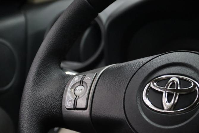 Toyota RAV4 III (XA30) с пробегом 2008 года, цена 1 295 950 рублей, 223895 км, внедорожник, Автокод Объявления