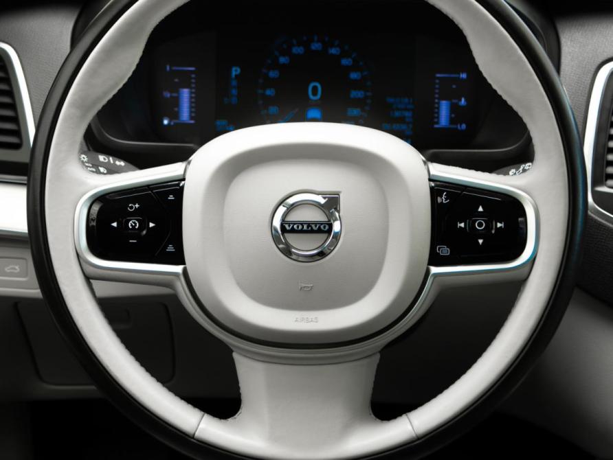 Volvo XC90 II Москва  - изображение 10