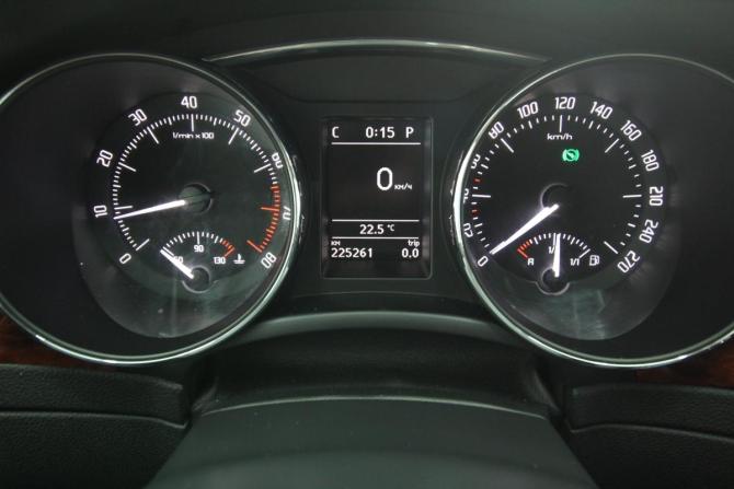 Skoda Superb II с пробегом 2012 года, цена 1 100 000 рублей, 225000 км, лифтбек, Автокод Объявления