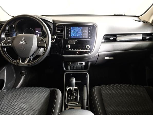 Mitsubishi Outlander III Рестайлинг 3 с пробегом 2021 года, цена 2 315 000 рублей, 86186 км, внедорожник, Автокод Объявления