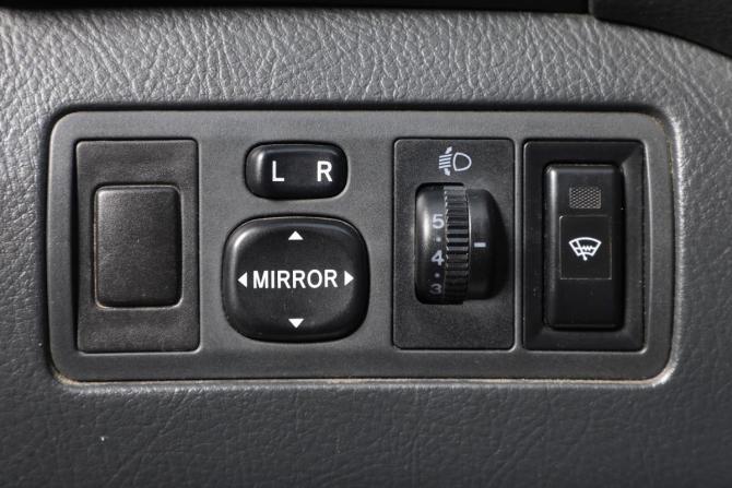 Toyota Avensis II с пробегом 2005 года, цена 699 000 рублей, 230011 км, седан, Автокод Объявления