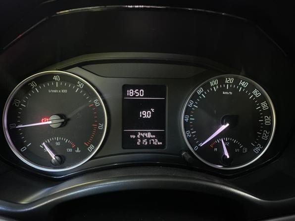 Skoda Octavia II (A5) Рестайлинг с пробегом 2012 года, цена 755 000 рублей, 215172 км, лифтбек, Автокод Объявления