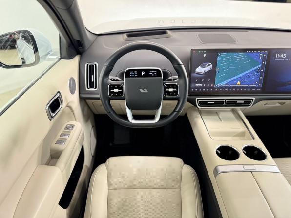 Li Auto (Lixiang) L7 I с пробегом 2023 года, цена 5 580 000 рублей, 48160 км, внедорожник, Автокод Объявления