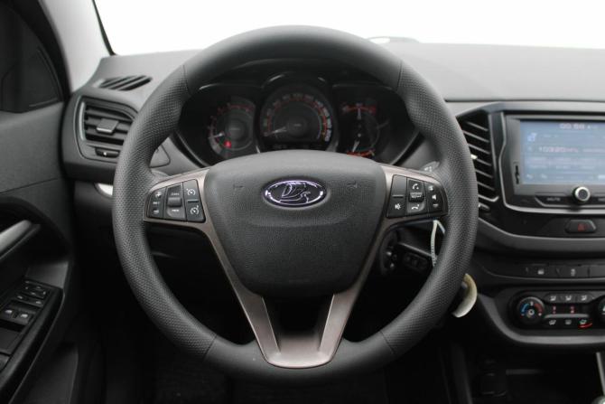 Lada (ВАЗ) Vesta I с пробегом 2017 года, цена 700 000 рублей, 134000 км, седан, Автокод Объявления