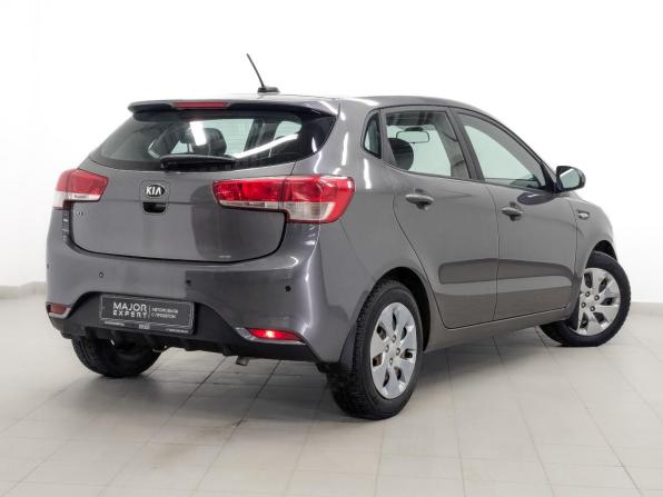 Kia Rio III Рестайлинг с пробегом 2017 года, цена 1 015 000 рублей, 143704 км, хэтчбек, Автокод Объявления