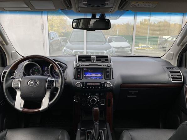 Toyota Land Cruiser Prado 150 Series Рестайлинг 1 с пробегом 2016 года, цена 4 299 000 рублей, 70683 км, внедорожник, Автокод Объявления