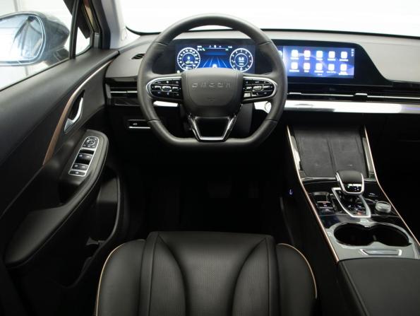 Omoda C5 I с пробегом 2023 года, цена 2 265 000 рублей, 14400 км, внедорожник, Автокод Объявления