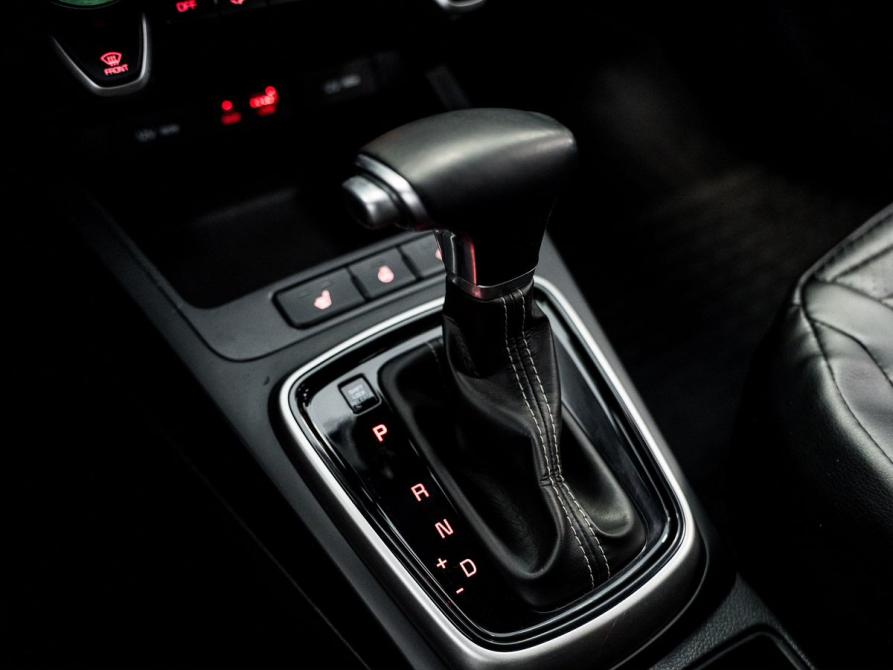 Kia Rio IV Ростов-на-Дону  - изображение 10