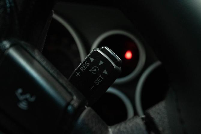 Toyota Tundra II с пробегом 2010 года, цена 2 799 000 рублей, 174342 км, пикап, Автокод Объявления