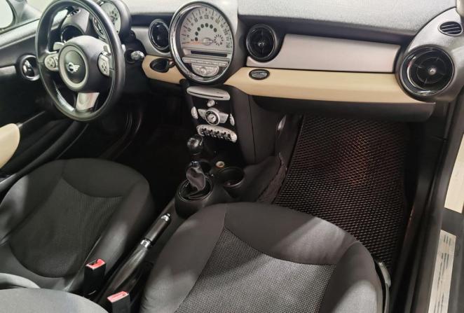Mini Hatch II (R56) с пробегом 2007 года, цена 570 000 рублей, 228104 км, хэтчбек, Автокод Объявления
