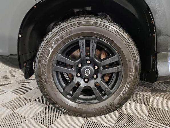 Toyota Land Cruiser Prado 150 Series с пробегом 2012 года, цена 2 299 000 рублей, 202228 км, внедорожник, Автокод Объявления