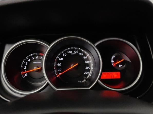 Nissan Tiida I Рестайлинг с пробегом 2011 года, цена 638 000 рублей, 207000 км, хэтчбек, Автокод Объявления