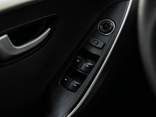 Hyundai i30 II с пробегом 2012 года, цена 730 001 рубль, 260598 км, хэтчбек, Автокод Объявления