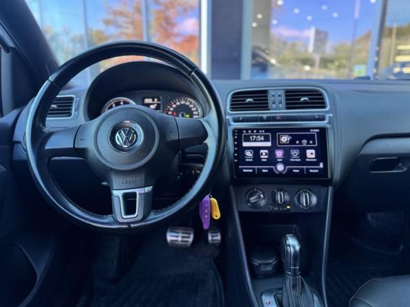 Volkswagen Polo V с пробегом 2012 года, цена 700 000 рублей, 49500 км, хэтчбек, Автокод Объявления