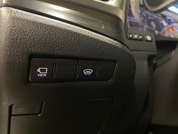 Lexus ES VII с пробегом 2019 года, цена 3 750 000 рублей, 123462 км, седан, Автокод Объявления