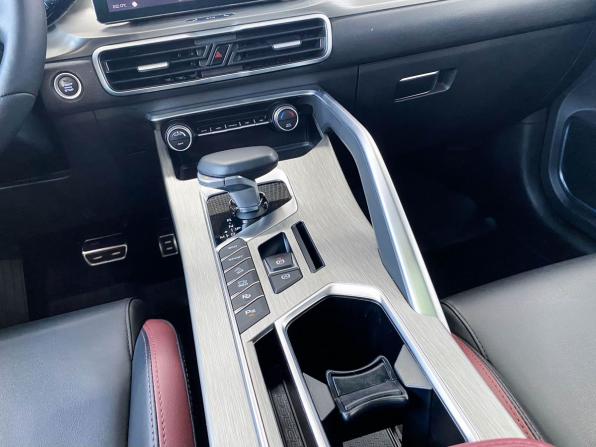 Geely Coolray I с пробегом 2023 года, цена 1 829 000 рублей, 53167 км, внедорожник, Автокод Объявления