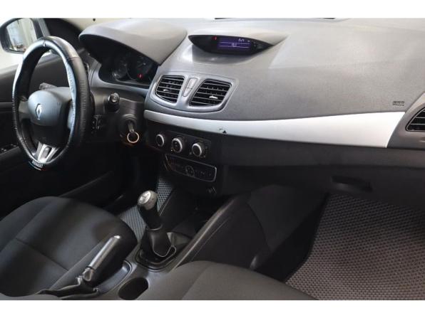 Renault Megane III с пробегом 2012 года, цена 630 000 рублей, 242437 км, хэтчбек, Автокод Объявления