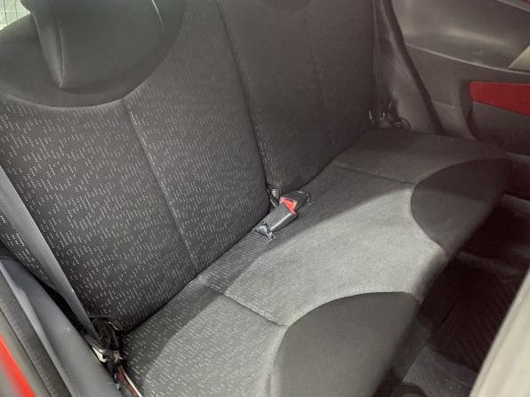 Peugeot 107 I Рестайлинг с пробегом 2011 года, цена 399 000 рублей, 142000 км, хэтчбек, Автокод Объявления