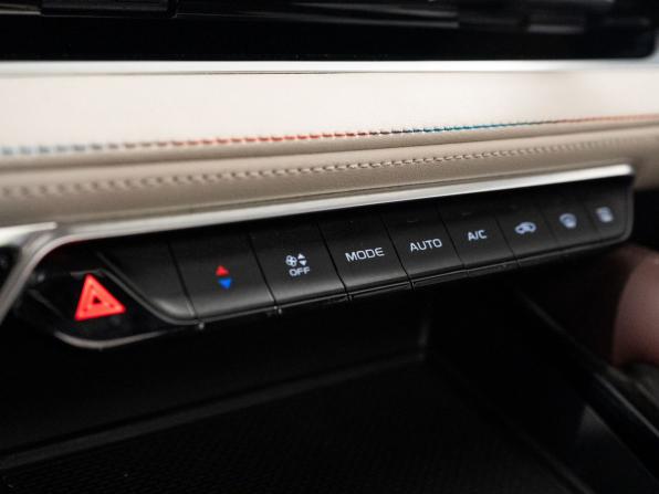 Geely Monjaro I с пробегом 2021 года, цена 2 650 000 рублей, 78992 км, внедорожник, Автокод Объявления