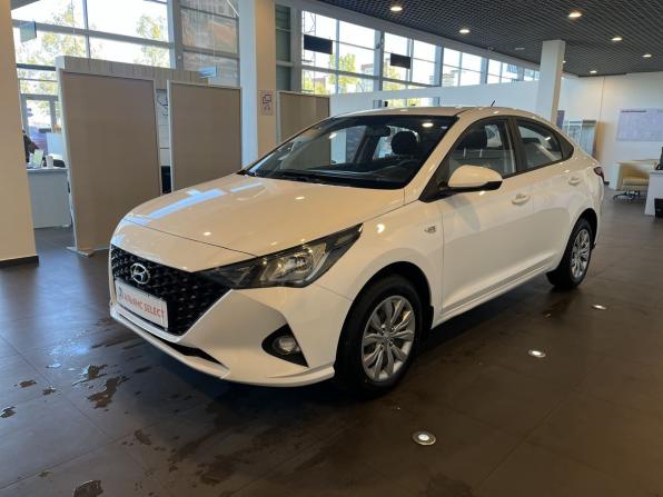 Hyundai Solaris II Рестайлинг с пробегом 2020 года, цена 1 641 000 рублей, 115782 км, седан, Автокод Объявления