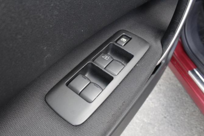 Nissan Qashqai I Рестайлинг с пробегом 2012 года, цена 1 350 000 рублей, 109055 км, внедорожник, Автокод Объявления