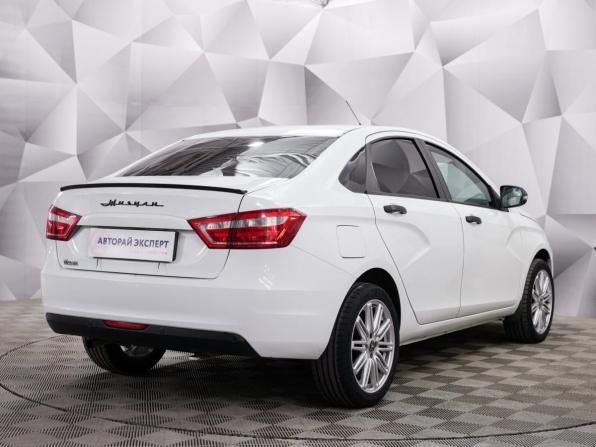 Lada (ВАЗ) Vesta I с пробегом 2018 года, цена 878 000 рублей, 115000 км, седан, Автокод Объявления