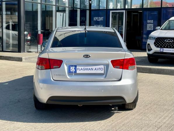 Kia Cerato II с пробегом 2012 года, цена 890 000 рублей, 187600 км, седан, Автокод Объявления