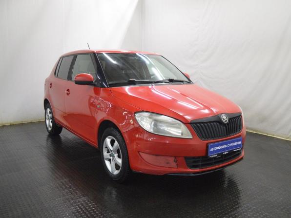 Skoda Fabia II Рестайлинг с пробегом 2013 года, цена 375 000 рублей, 234088 км, хэтчбек, Автокод Объявления