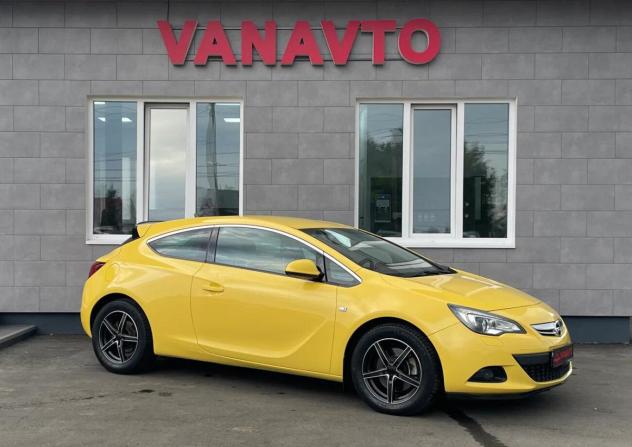 Opel Astra J Рестайлинг с пробегом 2013 года, цена 899 000 рублей, 139000 км, хэтчбек, Автокод Объявления