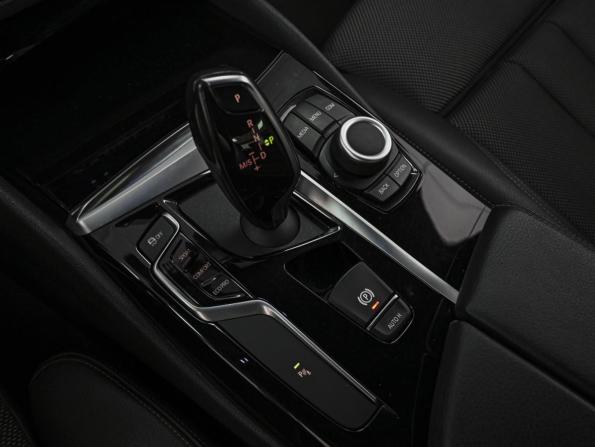 BMW 5 серии VII (G30/G31/G38) с пробегом 2019 года, цена 3 432 000 рублей, 101615 км, седан, Автокод Объявления