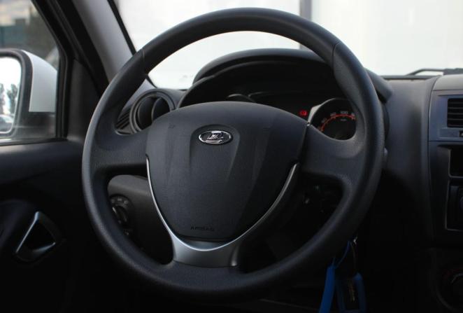 Lada (ВАЗ) Granta I Рестайлинг с пробегом 2023 года, цена 780 000 рублей, 35462 км, лифтбек, Автокод Объявления